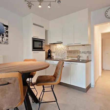 Apartment Elysium De Panne